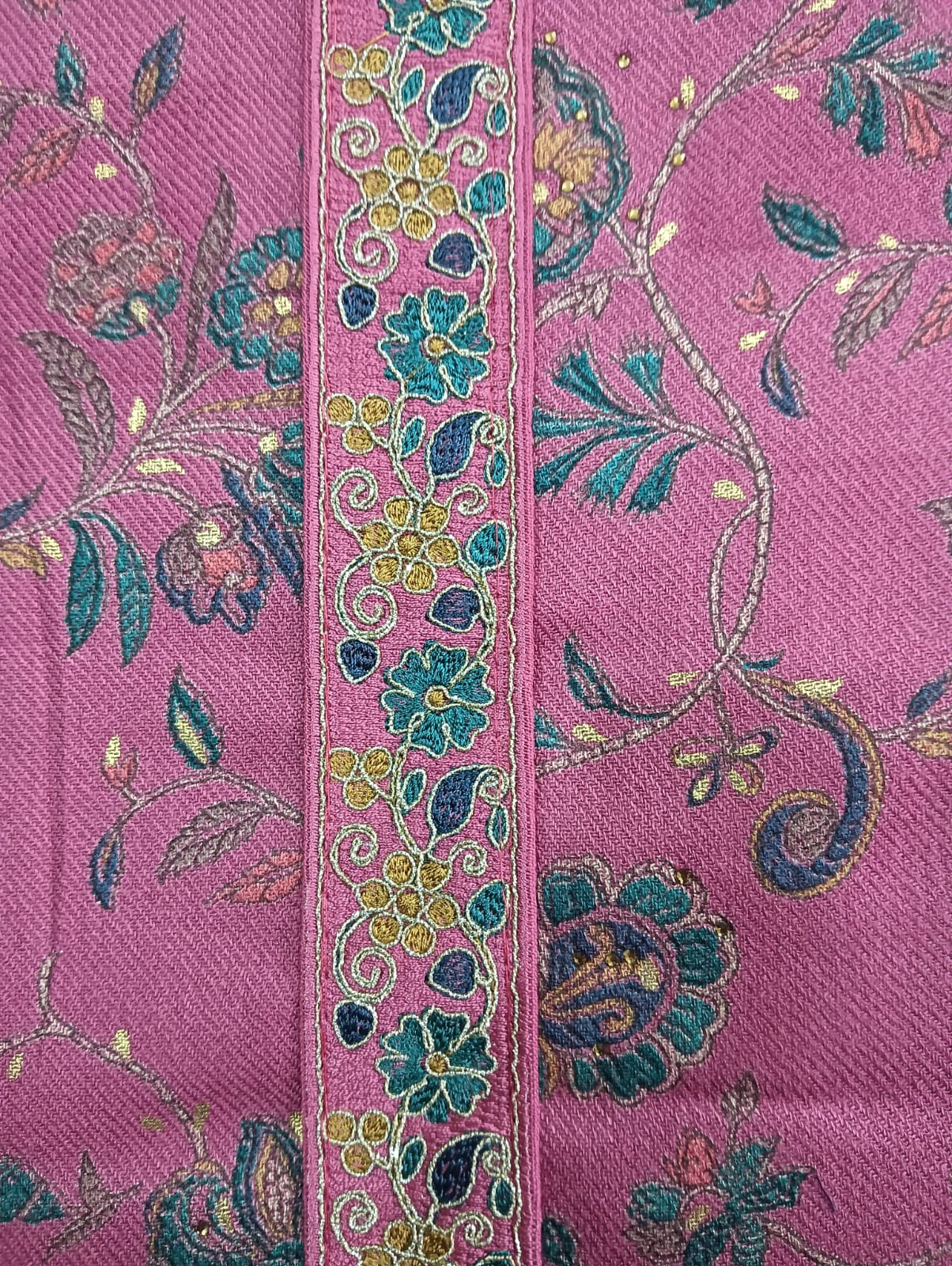 Pashmina Printed suit with stole in pink color
