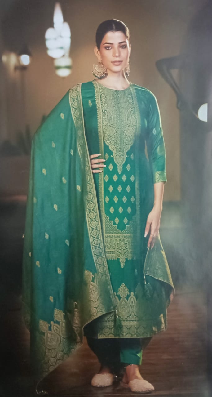 Pure woolen pashmina jequard dyed green color